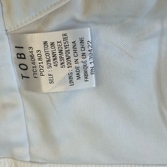 Tobi White Ruffle Halter Bra Crop Size Medium - Picture 7 of 7